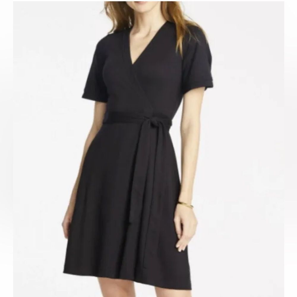 Ann Taylor Black Wrap Dress Size 2 Short Sleeve Tie Waist Office Casual